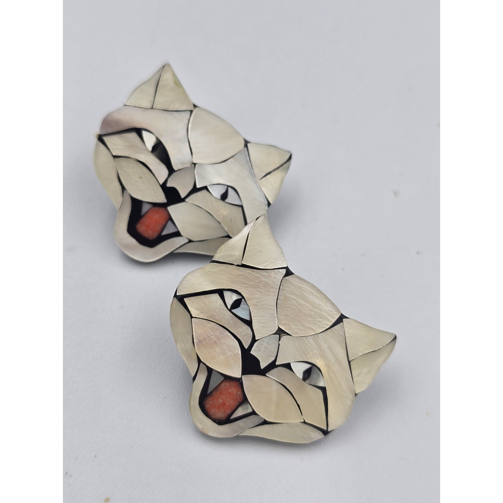 Lee Sands Wild Cat Unique Mother Of Pearl Inlay Cat Head Stud Earrings Animal